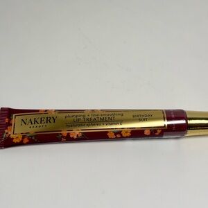 Nakery presents this Birthday Suit Lip Treatment
